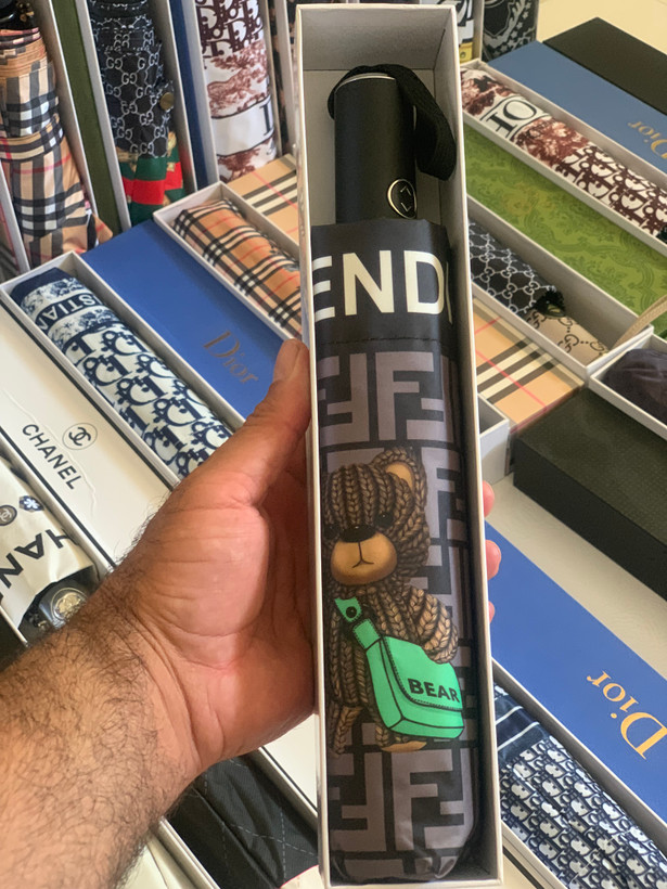 چتر اتوماتیک بندی اورجینال ضد باد با جعبه کادوی فندی