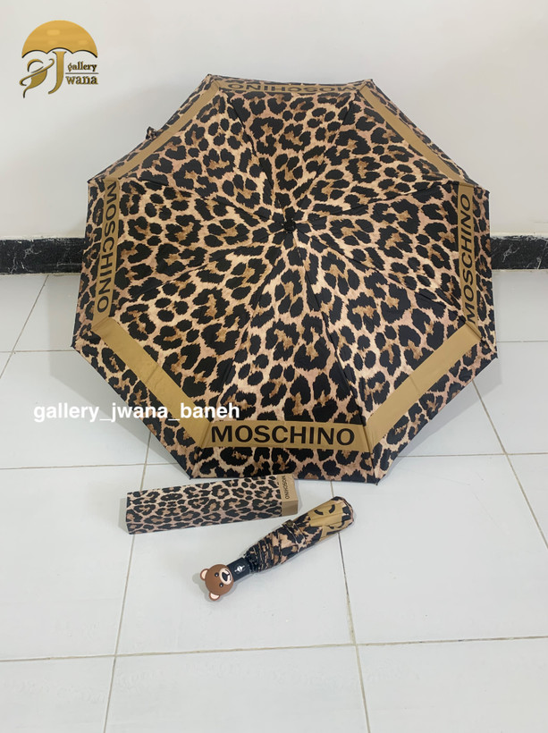 چتر اتومات وارداتی پلنگی برندMOSCHINO